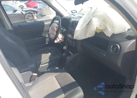 2012 Jeep Patriot Latitude из США, поврежденный, VIN 1C4NJPFA8CD548417